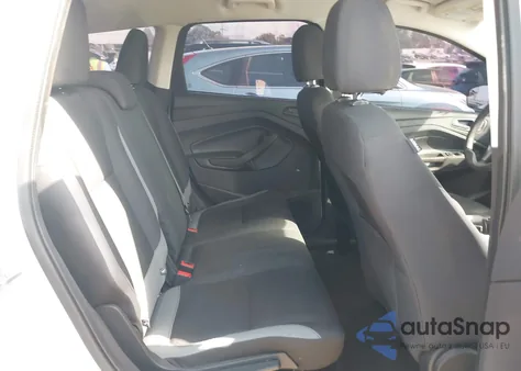 2014 Ford Escape S z USA, uszkodzony, nr VIN 1FMCU0F76EUD25253